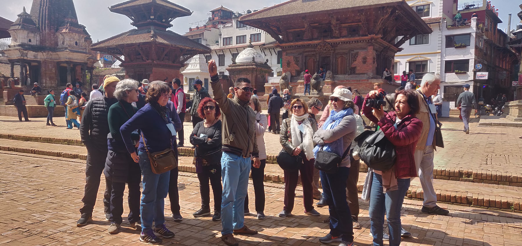 जिल्लाका धार्मिक तथा पर्यटकीयस्थलमा चहलपहल