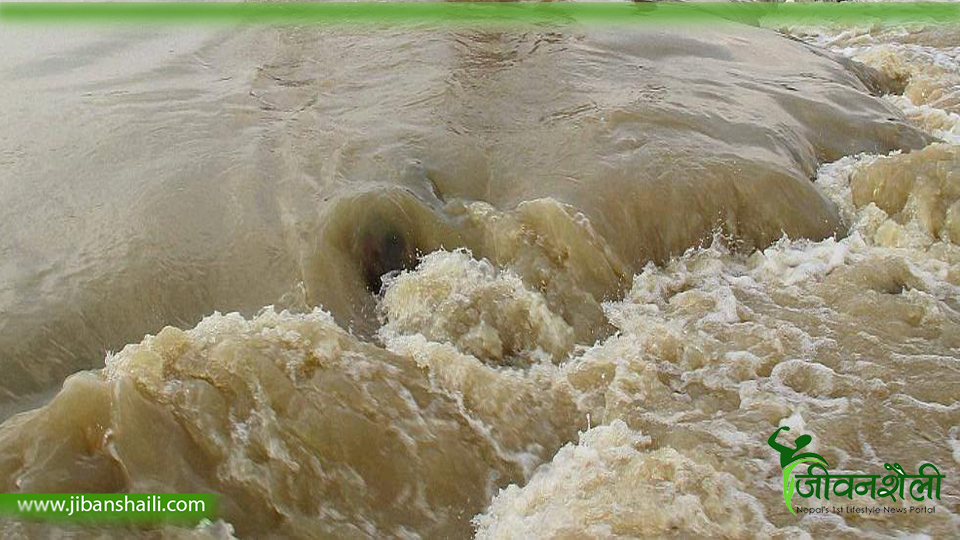इन्डोनेसियामा बाढी र पहिरोमा परी करिब ९० जनाको मृत्यु