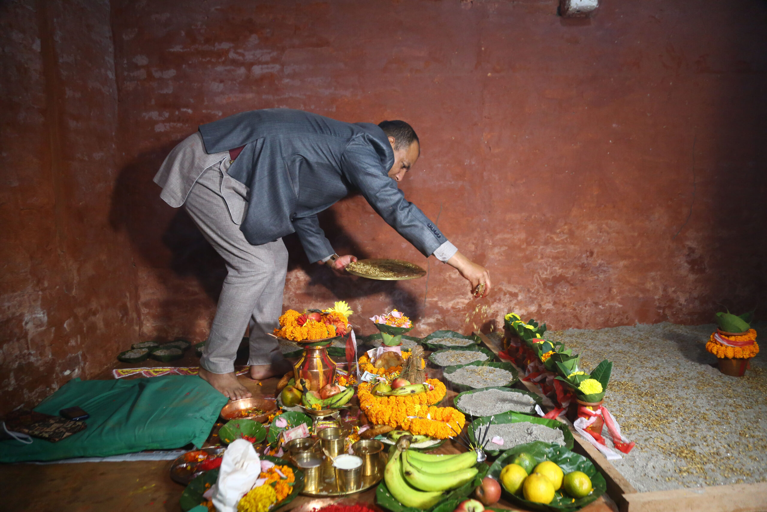 घटस्थापनासहित जमरा राखी बडादशैँ शुरु