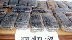 चरेशसहित चार पक्राउ