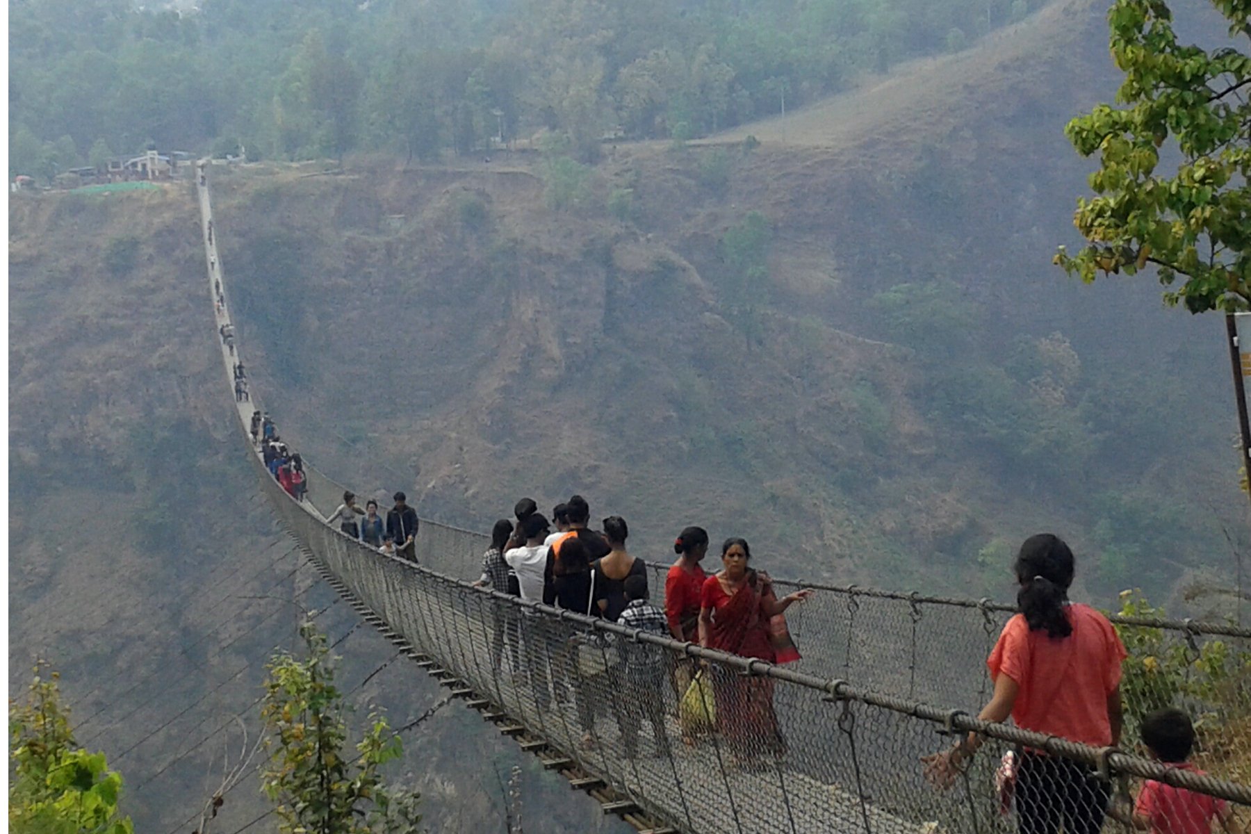 आधुनिक बसपार्क र सिटी हल बन्दै