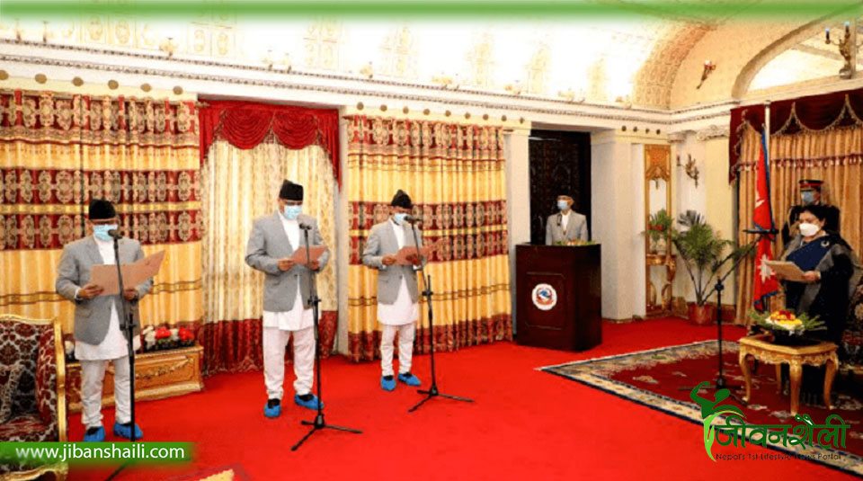 तीन राजदूतबाट शपथ ग्रहण