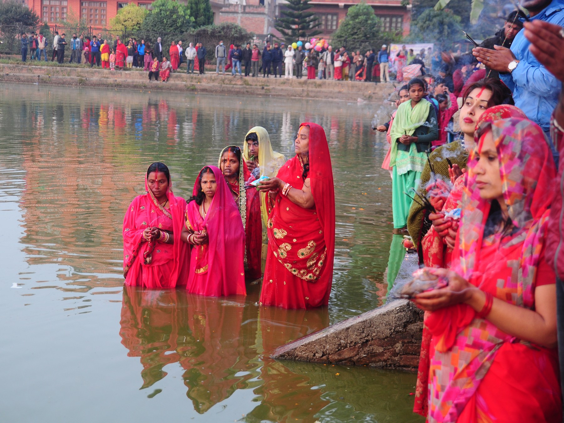 छठ पर्वको आज दोस्रो दिन खरना विधि गरिँदै
