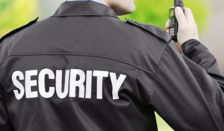 फ्यानका कारण राजु श्रीवास्तव असुरक्षित !