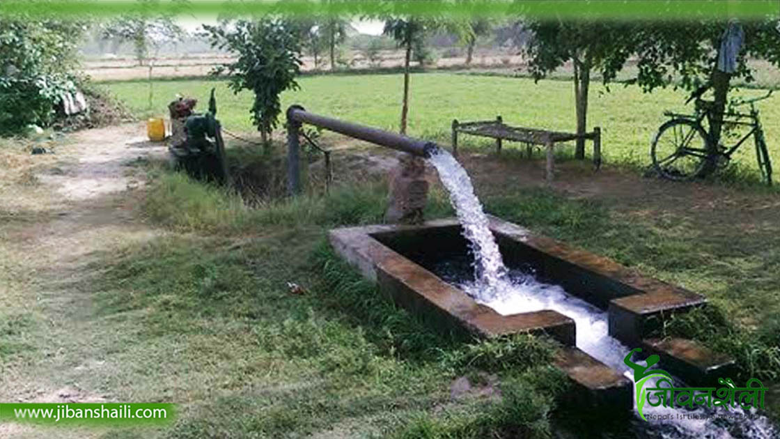 बोरिङ जडान थालिएपछि मुहारमा चमक