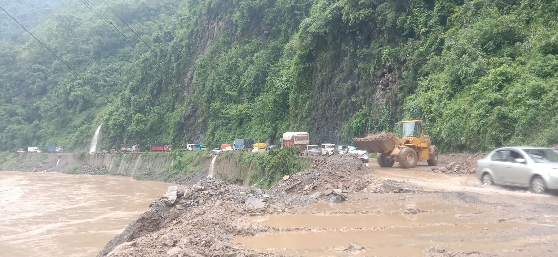 नारायणगढ–मुग्लिन सडकखण्ड पुनः अवरुद्ध