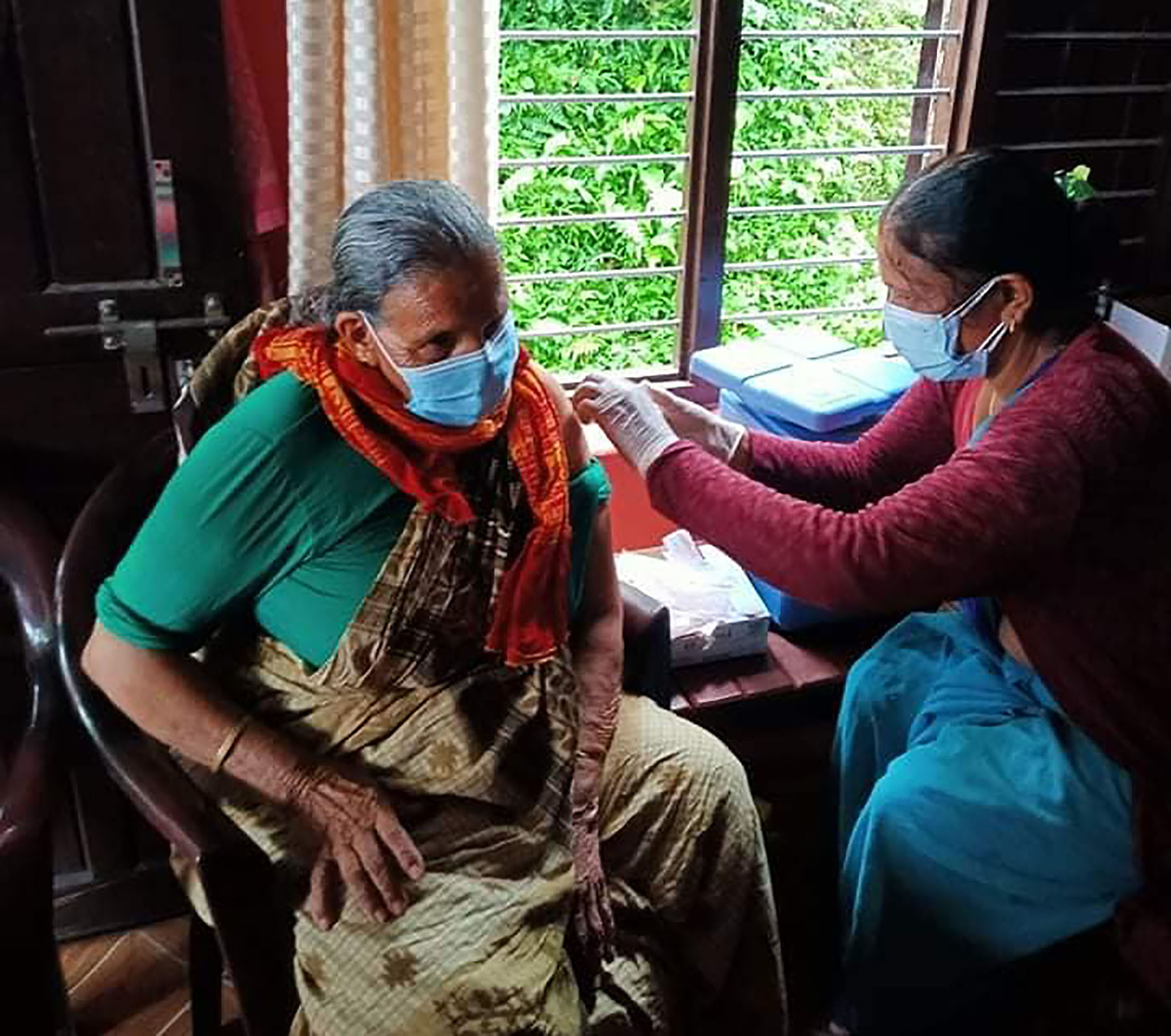 ज्येष्ठ नागरिकलाई घरघरमै खोप
