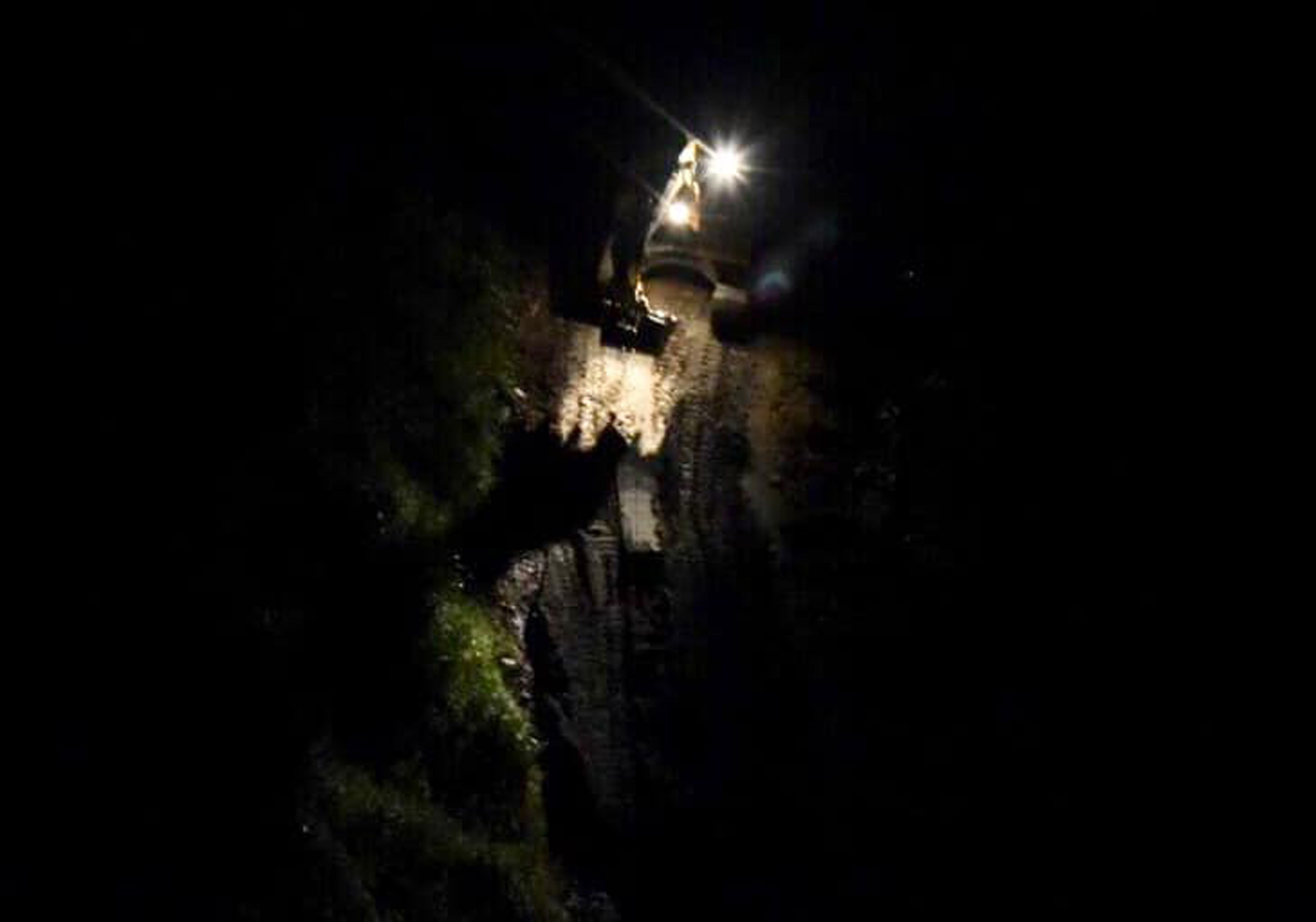 मध्यरातमा यसरी हुन्छ कालीगण्डकीको दोहन