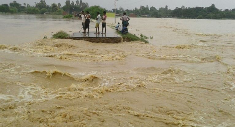पूर्वी तराईमा भारी वर्षा, नदी तटीय क्षेत्रमा सतर्कता अपनाउन अपील
