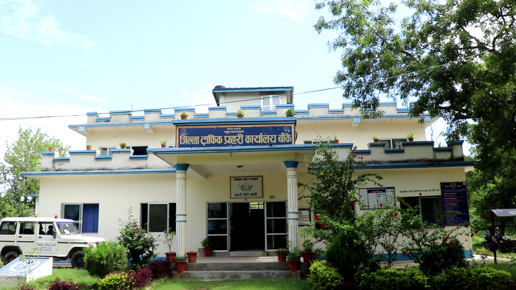 क्षमताभन्दा बढी सामान बोक्ने ७५ ट्रक र ट्रिपर कारबाहीमा